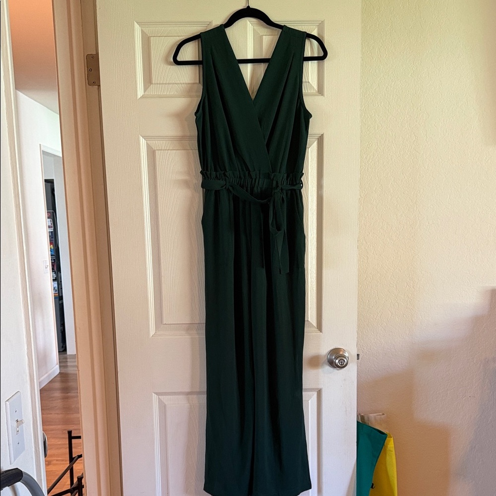 Monteau Forest Green Garment